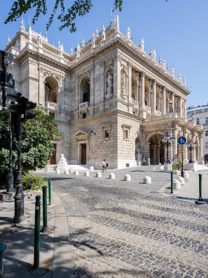 Architecture Fan'S Apartment Near Opera House Budapest Exterior photo