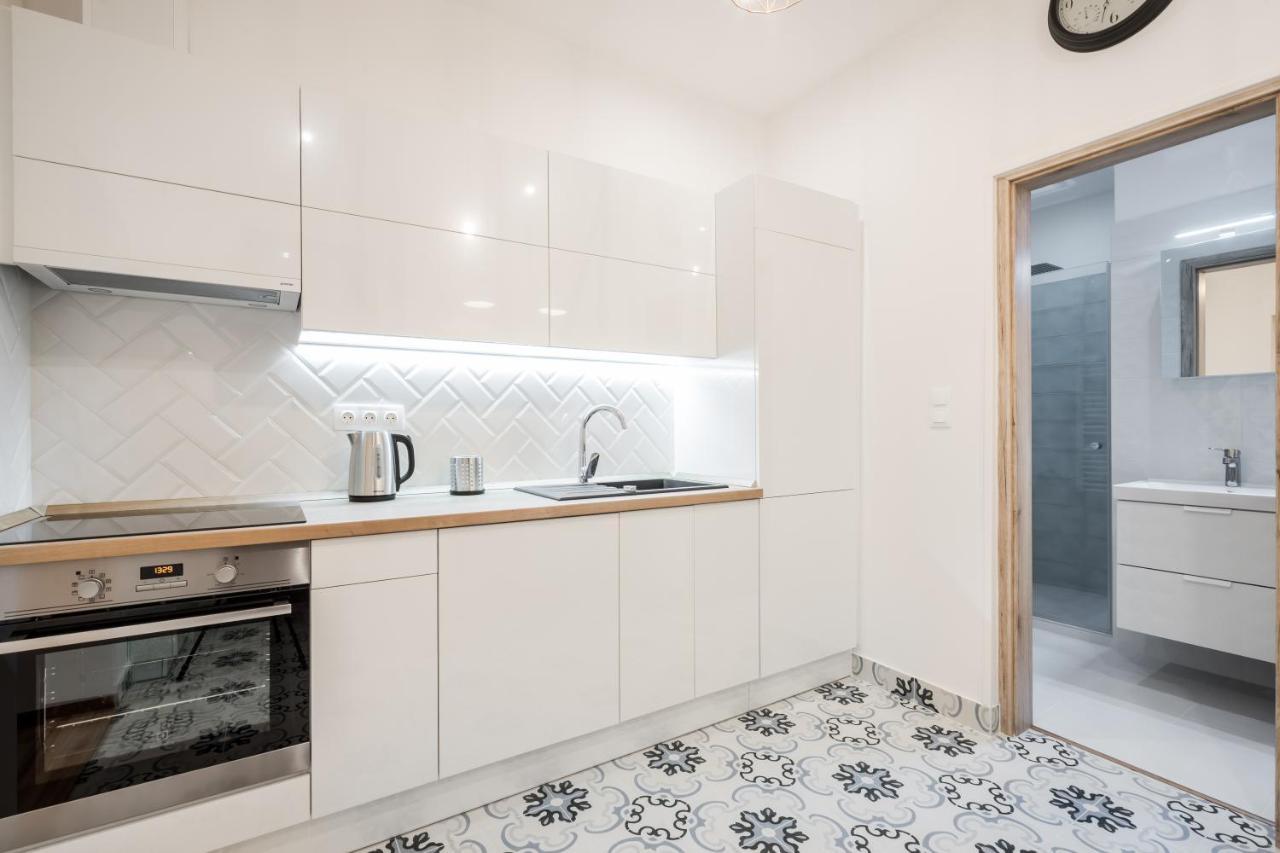 Architecture Fan'S Apartment Near Opera House Budapest Exterior photo